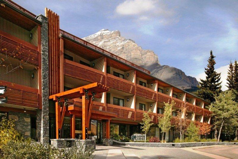 Banff Aspen Lodge Екстериор снимка