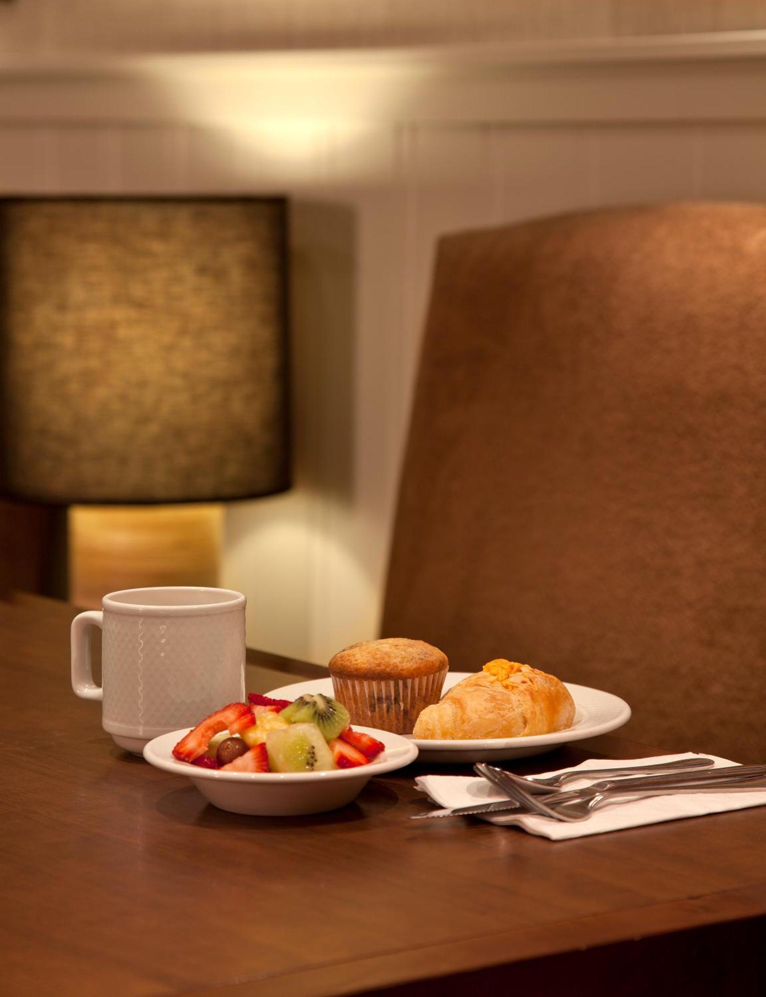 Banff Aspen Lodge Екстериор снимка
